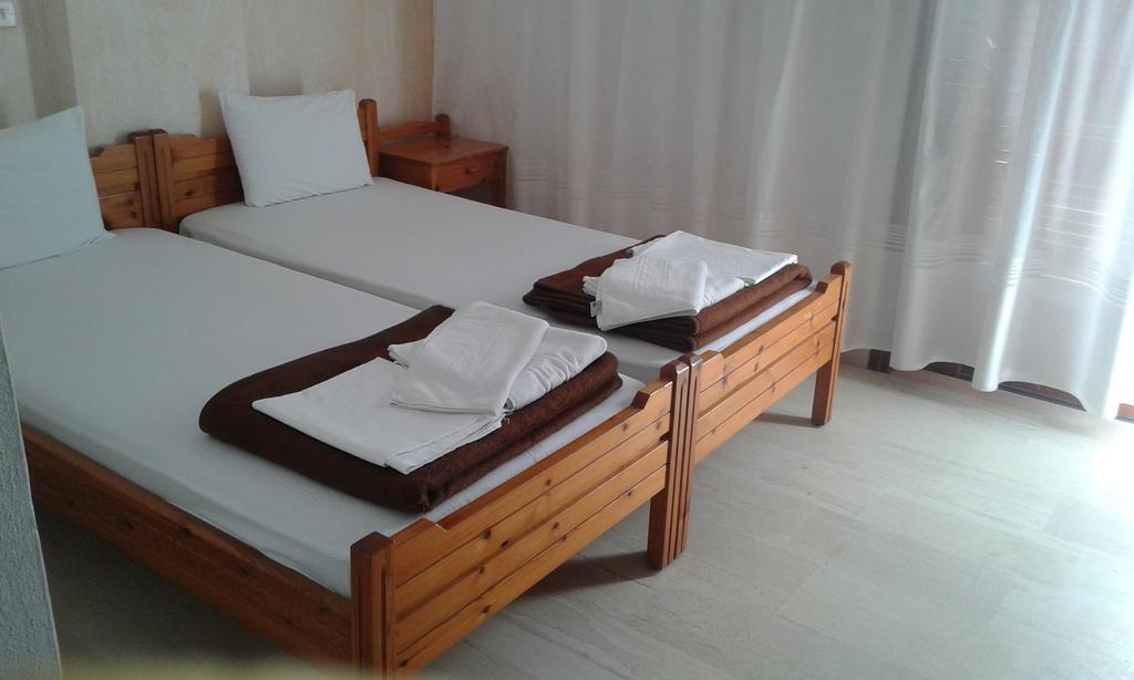 Pension Kyriakos Plakias Esterno foto